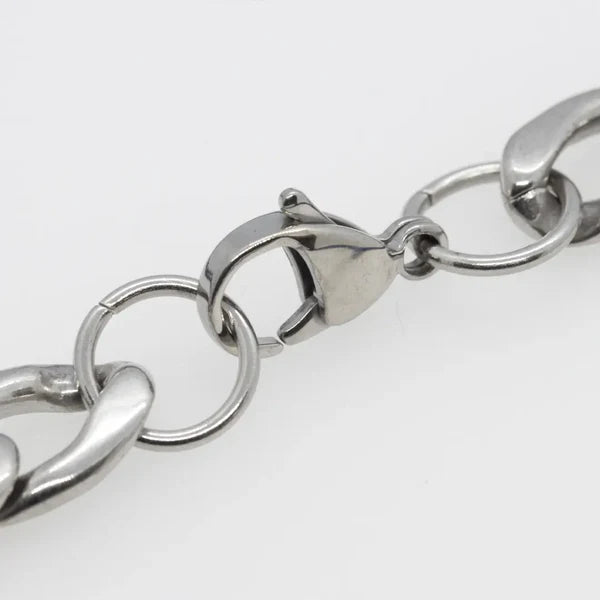 chunky silver figaro chain