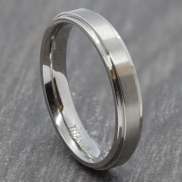 4mm titanium band