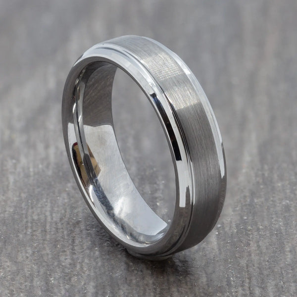 womens silver court ring