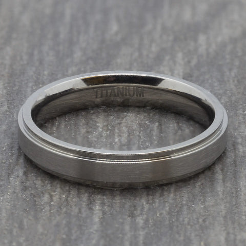 silver womens wedding ring